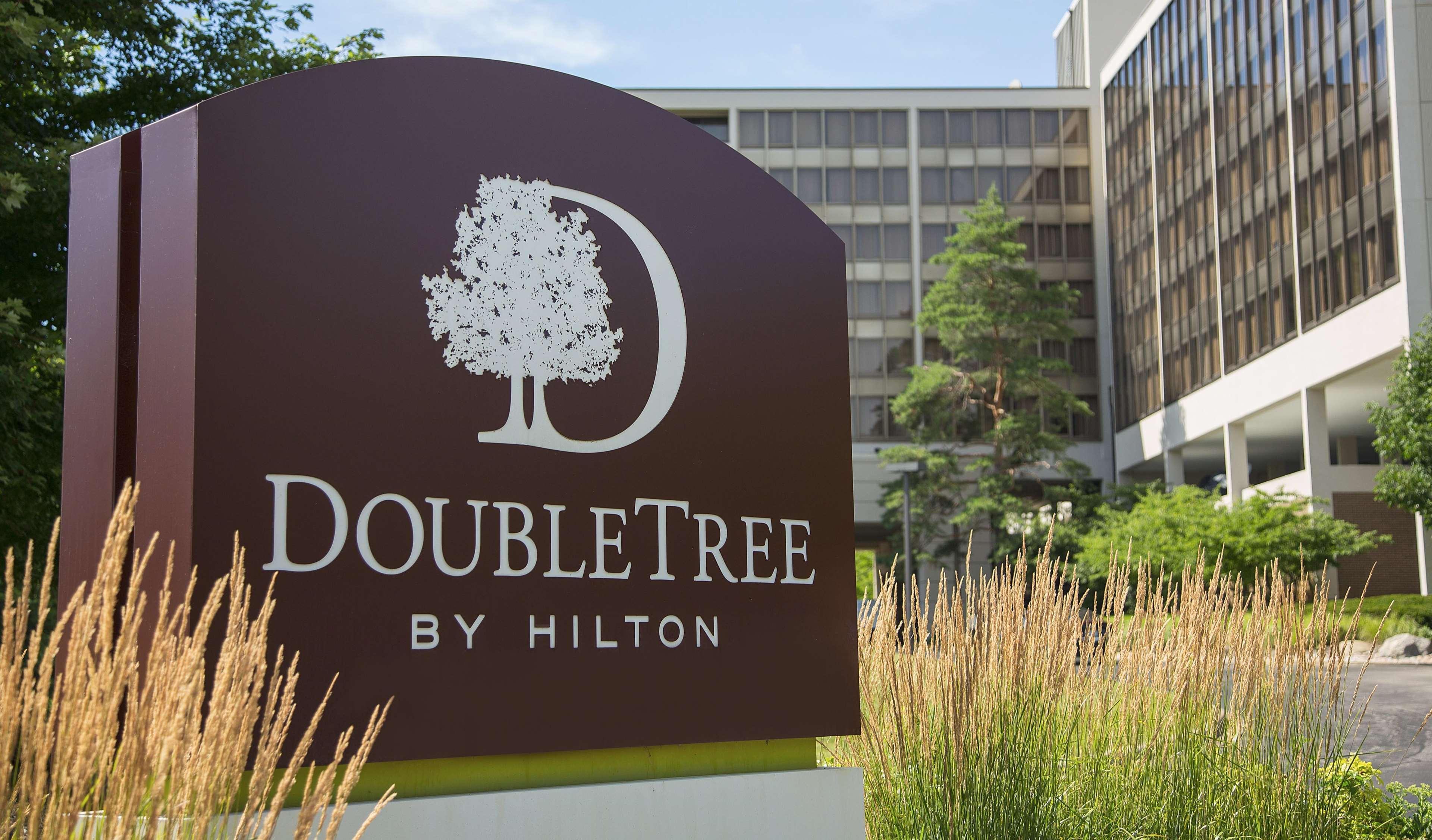Doubletree By Hilton Chicago - Oak Brook Hotel Екстериор снимка
